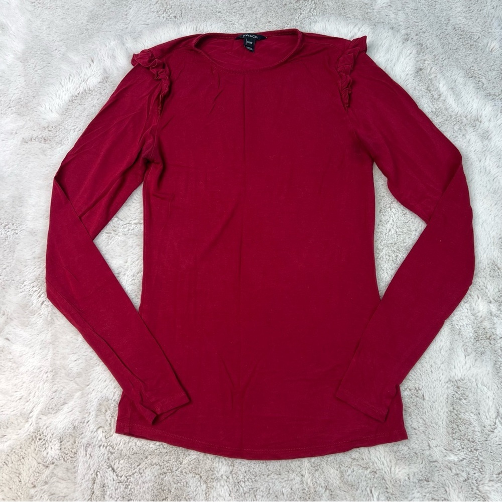 RW&Co Red Ruffled Shoulder Long Sleeve Top Tshirt Stretch Size XXS - XS